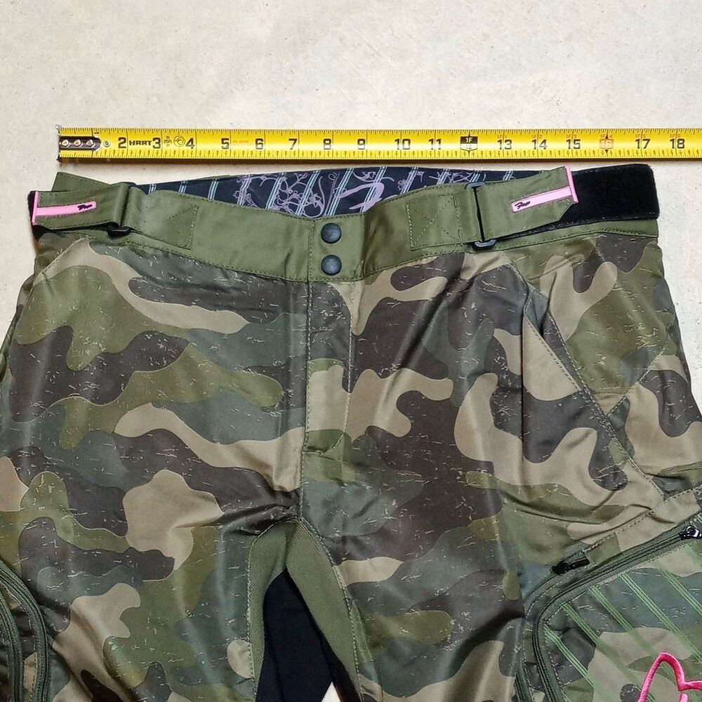 Fox Dakota Women’s Camo Motocross Racing Pants Size 11/12 Green Pink - Picture 10 of 11